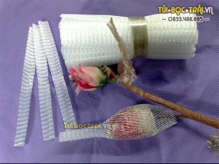 Túi lưới nhựa bao hoa dài 13 cm